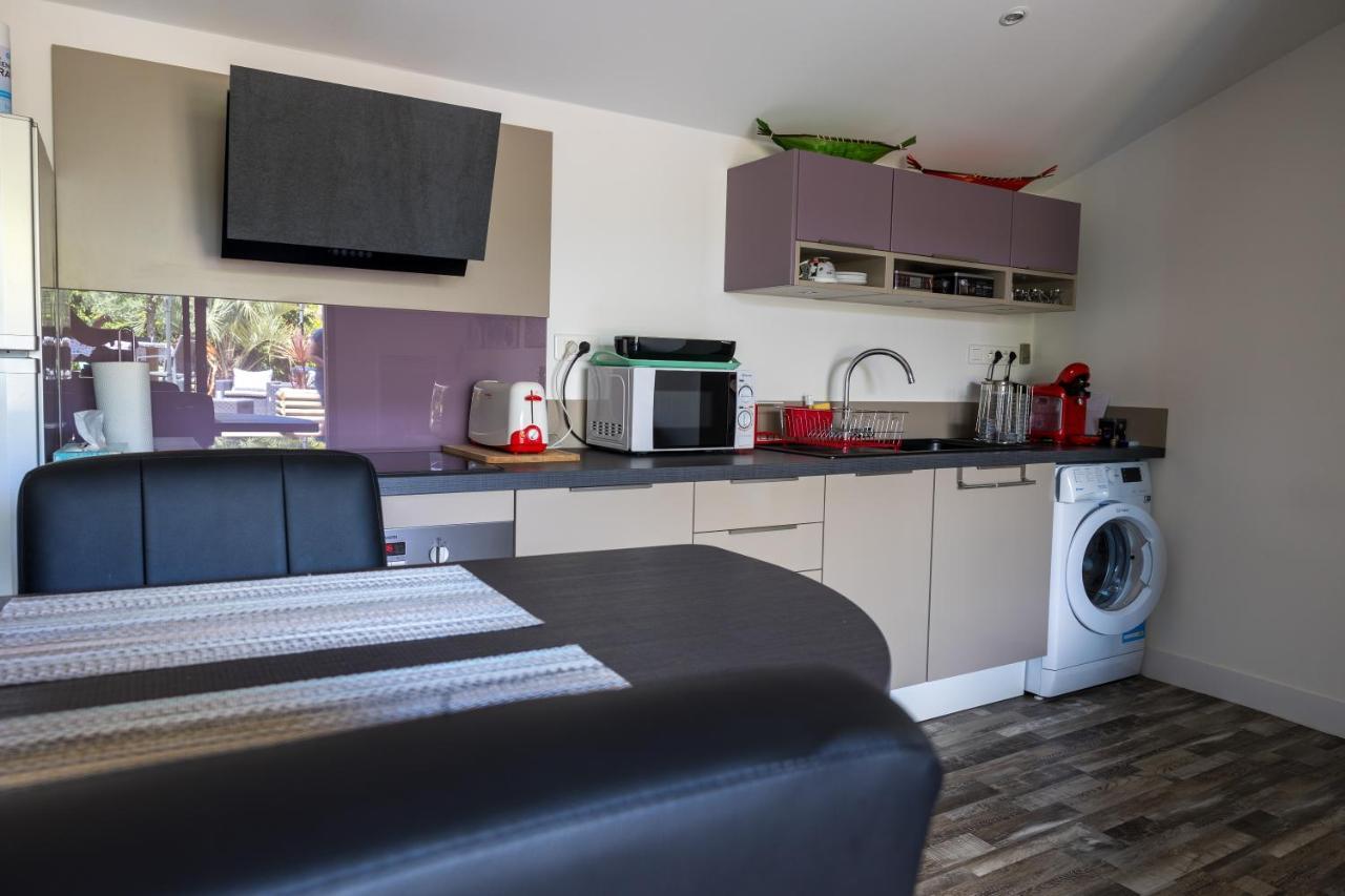 Les Petits Bambous Apartment กูฌ็อง-เมสทราส ภายนอก รูปภาพ